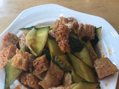 -秦香陕西食府(华贸天地店)