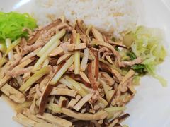 -何太太馄饨面铺(大浒东苑店)