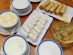 -周大娘牛乳(旧寨古村总店)