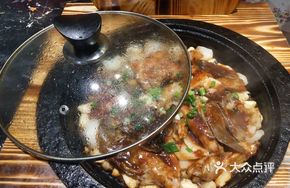 Signature Garlic Fish Head