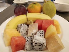 -上海滴水湖皇冠假日酒店