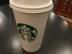-星巴克(上海虹桥新天地二店)