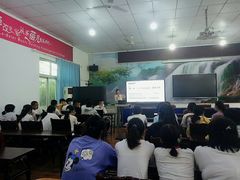 -成都濑川外国语学校