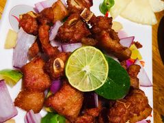 柠檬叶酥小排-老滇山寨•云南特色菜•地方菜•民族风情歌舞表演(金碧店)