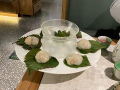 鲜潭手打虾滑-鲜潭蒸汽石锅鱼(五道口购物中心店)