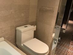 -上海龙之梦万丽酒店