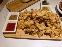 干炸野生栗蘑-黑鸡小馆(金源店)