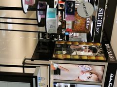 -金鹰国际购物中心(淮安店)