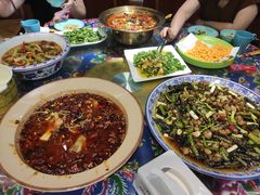 -三大钵江湖菜(空港店)