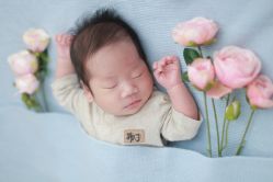 -母仪天下月子中心(光谷店)