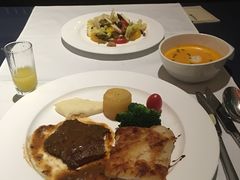 -戈雅法餐厅(世界城广场店)