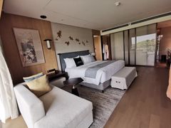 -上海佘山世茂艾美酒店