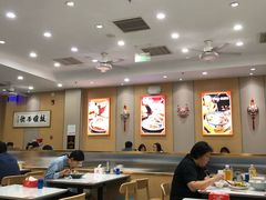 -秦香陕西食府(华贸天地店)