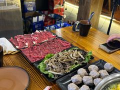-荣记潮汕牛肉火锅(仙鹤街店)