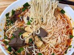 -文山荷鲜居(翠湖店)