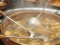 -阿山卓·野生菌火锅·纳西火塘烤肉