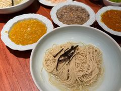 -裕兴记•蟹黄面馆(人民广场店)