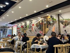 大堂-江城燕子大排档(江汉路步行街店)
