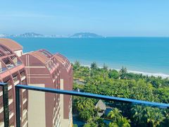 -三亚湾海居铂尔曼度假酒店