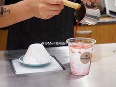 甜菜根拿铁-Legno.ita Coffee by Wood(襄阳南路店)