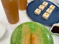 -品海楼·大连海胆锅贴馆(东港店)