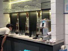 -Dogi&kiki Coffee(中心商务大厦店)