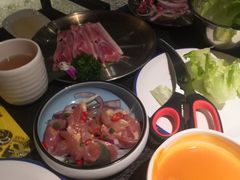 -嘿嘟嘟·肋条烧肉放题(爱融荟城店)