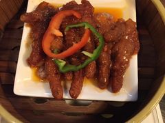 -新大咀港式茶餐厅(宝山万达店)