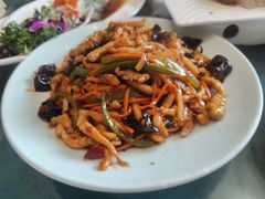 鱼香肉丝-北平味道.京味菜.烤鸭(梨园店)