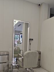 -PE SALON
