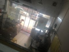 -家利美食店