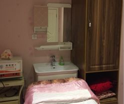 -成都伊贝丝美容美胸SPA会所