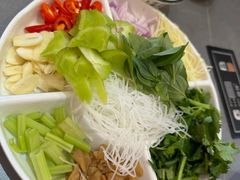 -官塘陈记鱼生·潮汕砂锅粥·牛肉火锅(潮枫路总店)