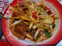 -憨孃孃·重庆老火锅(红山黑金店)
