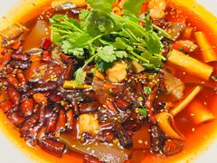 -川流不息·地道川菜·小龙虾(新松江路店)