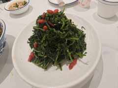 -民族手抓羊肉馆·滩羊手抓·烤全羊