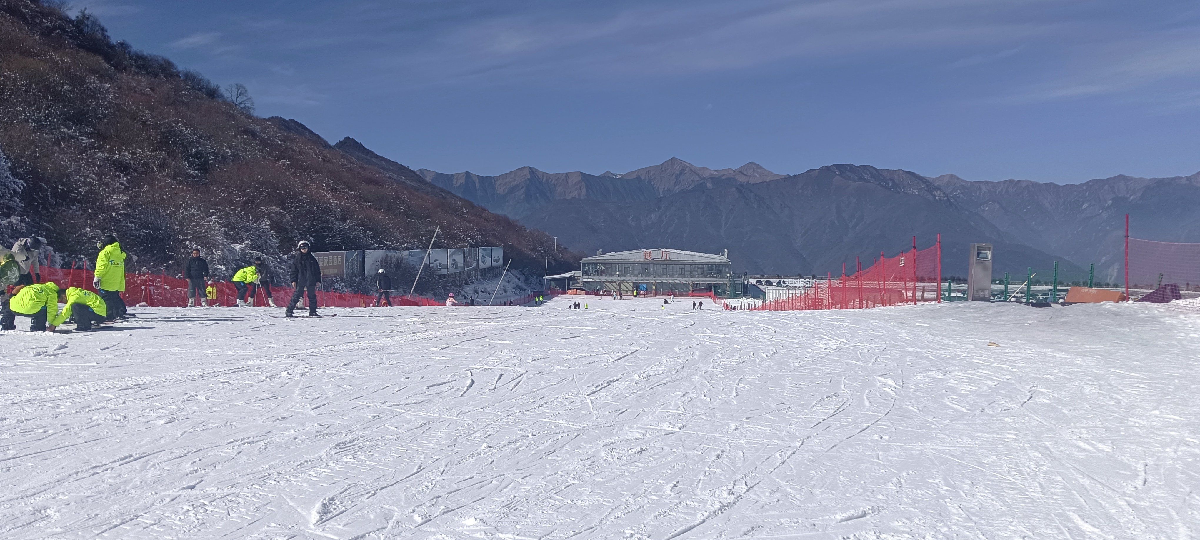 滑雪场的快乐时光