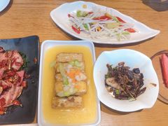 -隔壁老王·家常云南菜(花巷店)