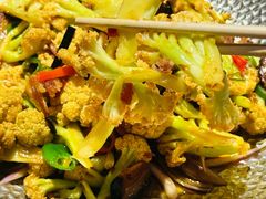 -雀舞云南菜(天津天河城购物中心店)