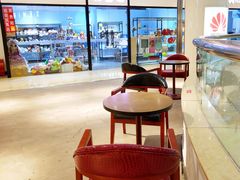 -米莱欧百货(吉利店)