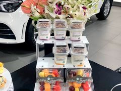 -上海星瀚奔驰4S店(红柳路店)