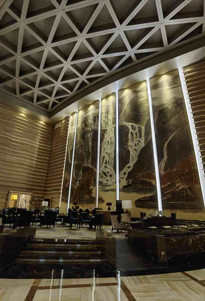 晋江爱乐国际酒店"房间温馨,浴室全部用toto正品,浴缸很.