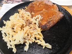 -纽斯特牛排自助餐厅(浦江万达店)