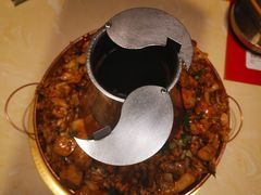 -老佛爷炭火蛙锅直营(清滨路总店)