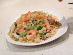 -香港新发烧腊茶餐厅(水围店)
