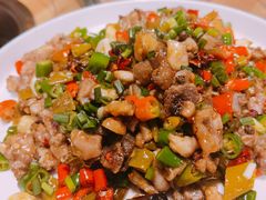 -茅台镇网红溶洞餐厅·茅帮菜馆