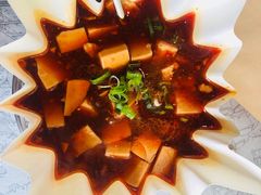 -穹六人间 people 6(岳阳路店)