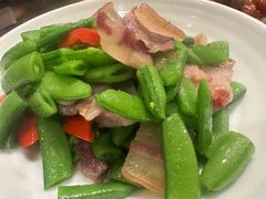 腊肉炒甜豆-紫滇源云南生态菜(丹凤街店)
