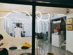 -COMO SALON 烫染可茉发型