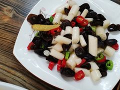 藕带炒木耳-臭鳜鱼人家·老字号徽菜